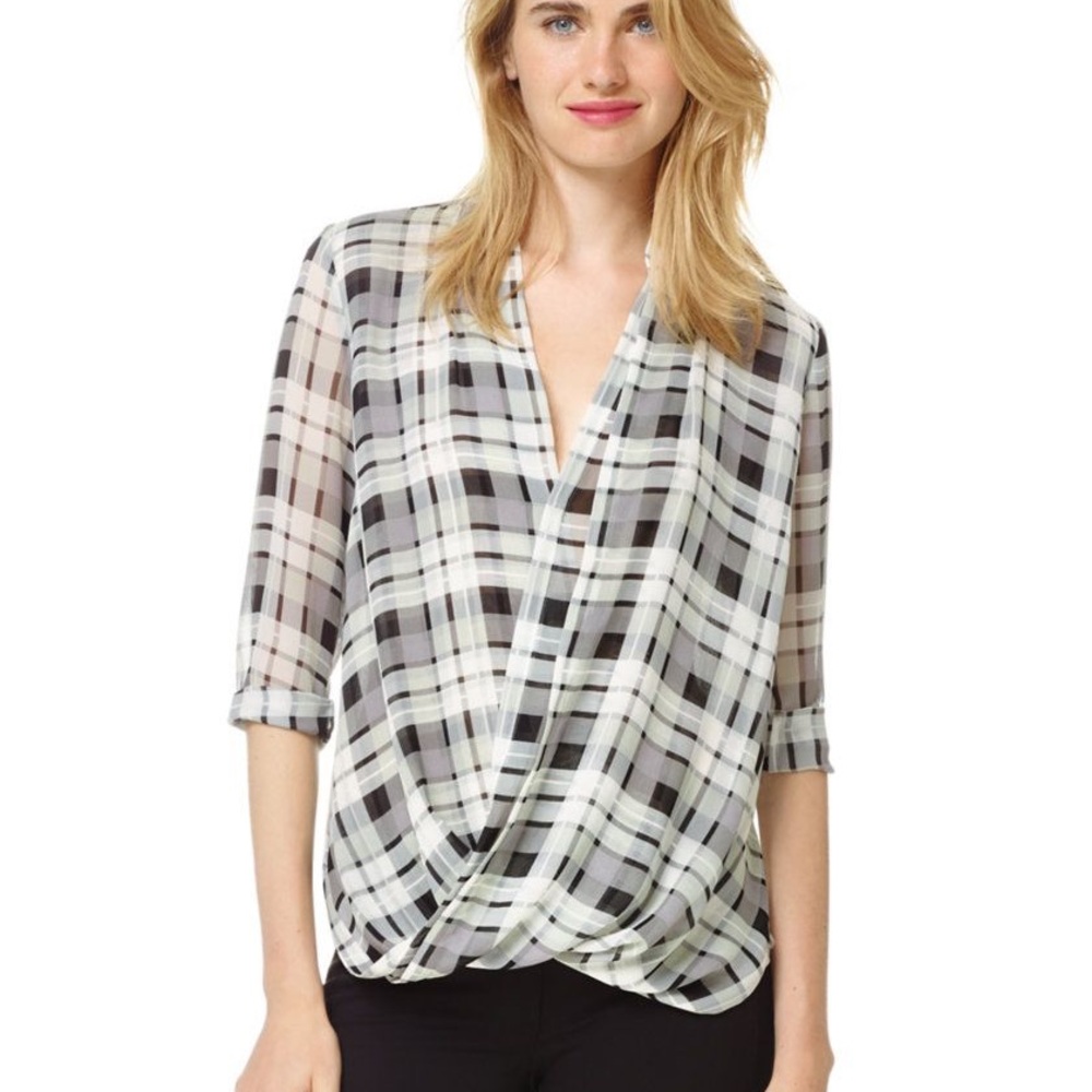Aritzia Babaton Silk Check Top